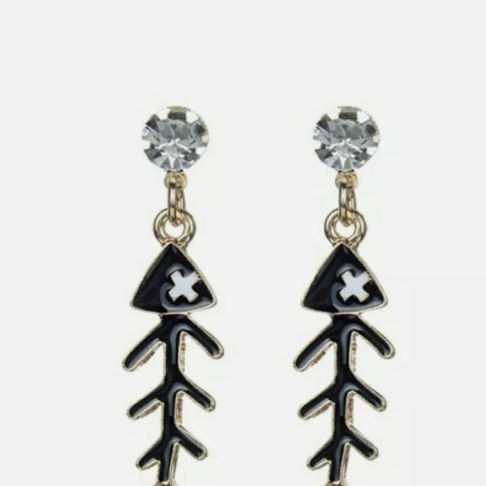 NEW Black Enamel Cute Fishbone Heart Crystal Dangl